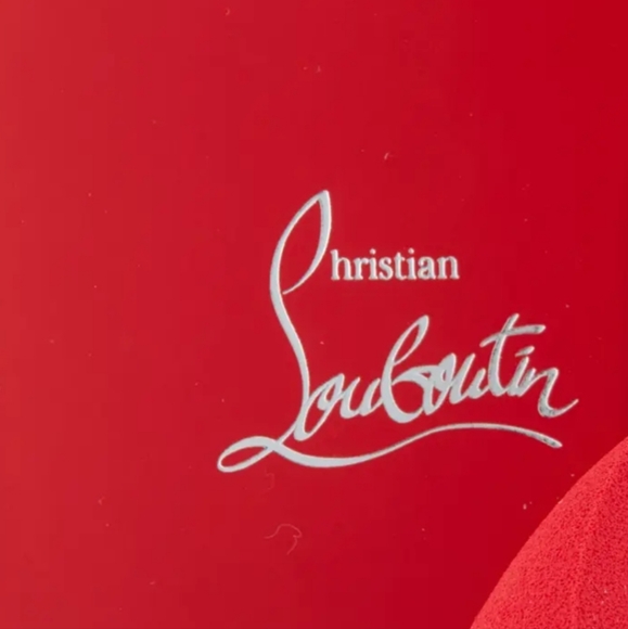 Christian Louboutin - Picture 4 of 9